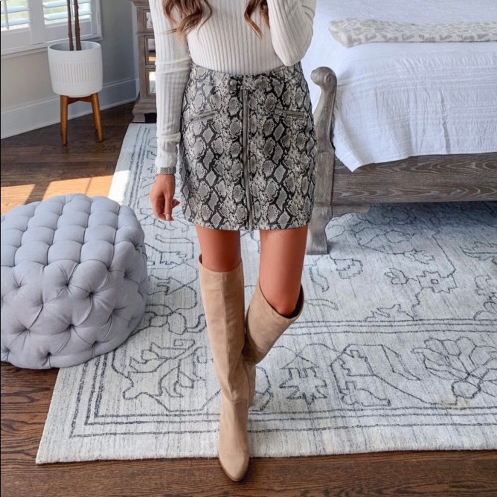 Vince Camuto nestel knee high boot size 7.5